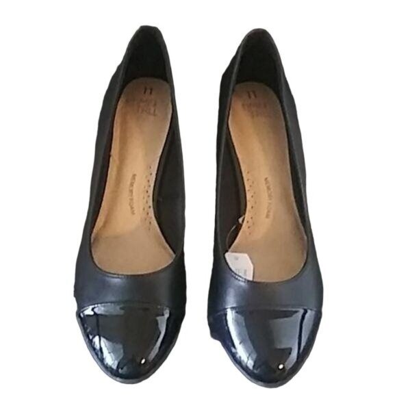 Time & Tru Black Memory Foam Wedge Heels Faux Leather Glossy Toe Cap Size 11 - Picture 4 of 9